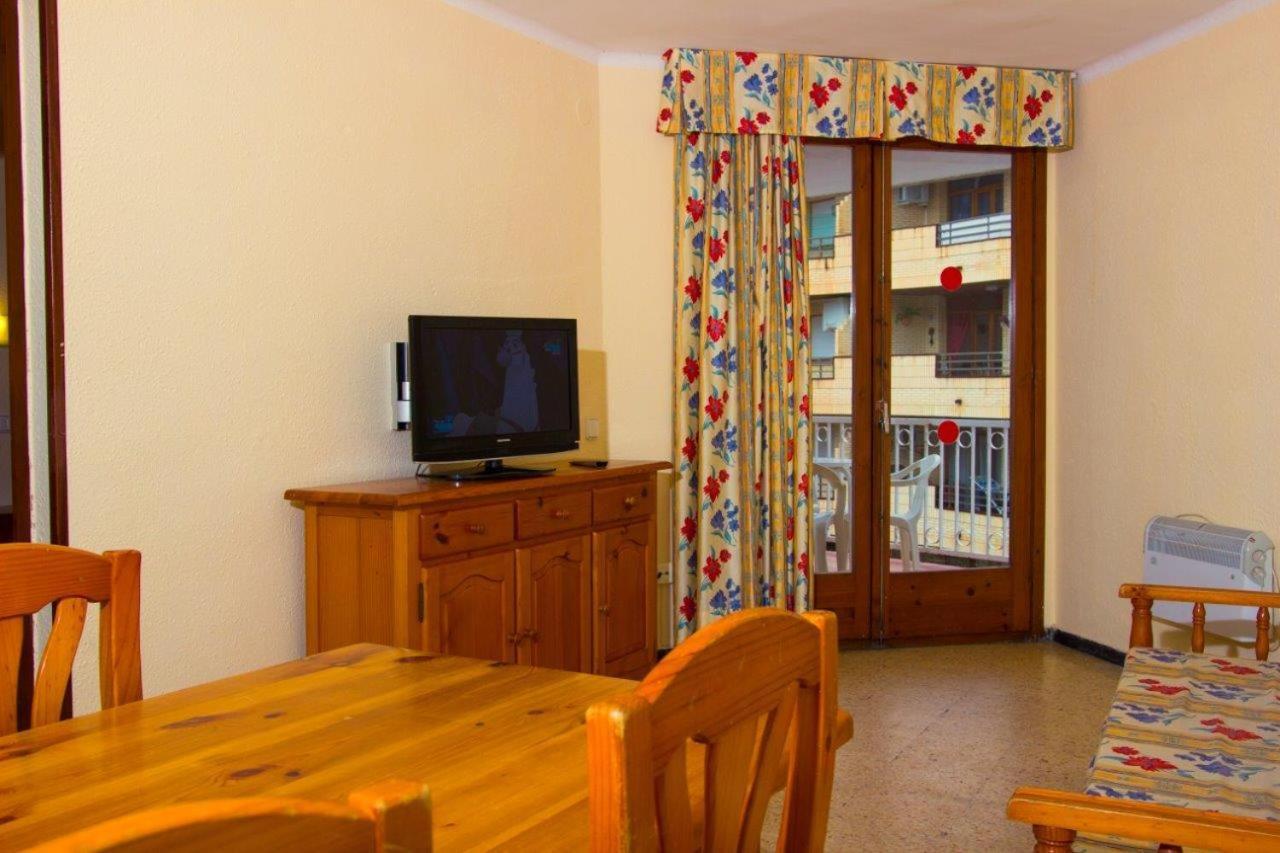 Apartamentos Bahia Dorada Y Iris 살루 외부 사진