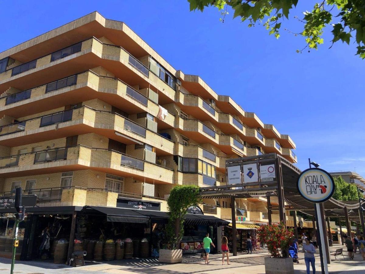 Apartamentos Bahia Dorada Y Iris 살루 외부 사진
